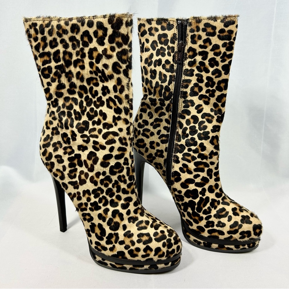 KELSI DAGGER Carlotta Womens Leopard Ankle Boot 100% leather/dyed calf fur 8.5M